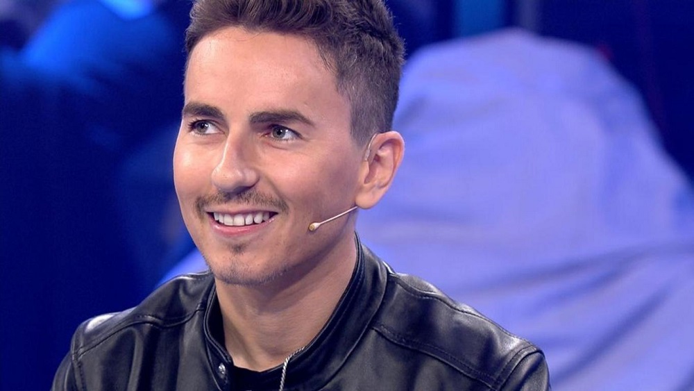 Jorge Lorenzo Menjadi Komentator TV di BT Sports, Bukan Tes Rider? 1 Jorge Lorenzo Komentator TV