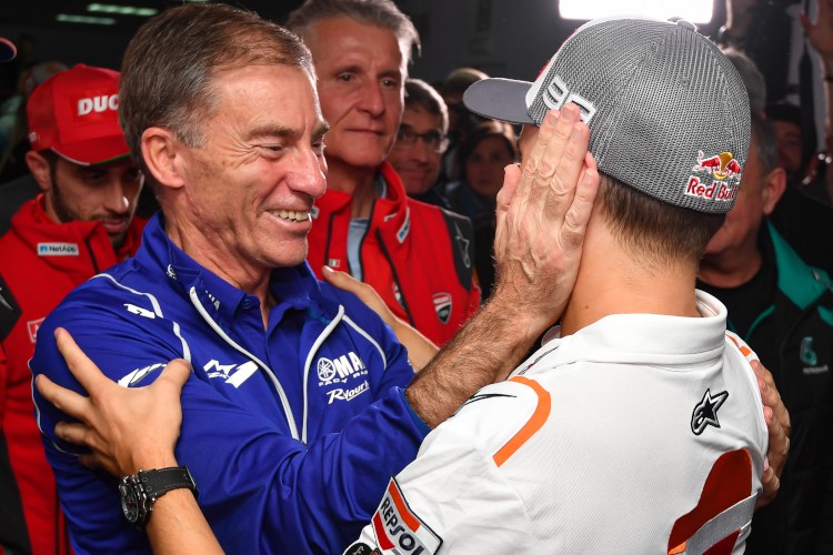 Sebenarnya Honda Bisa Melarang Lorenzo Menyeberang ke Tim Lawan 5 Lin Jarvis Lorenzo