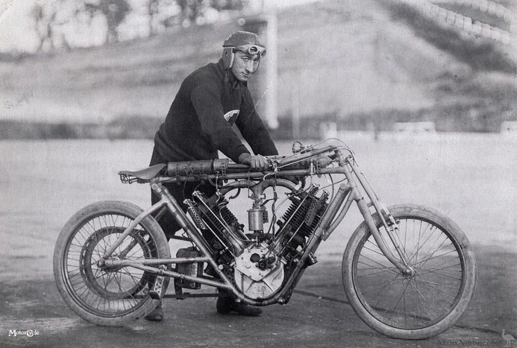 Motor Balap Jadul: Mesin V-Twin, Top Speed 145 Km per Jam, Tanpa Rem! 2 NLG 1909 2700cc JAP Will Cook Brooklands