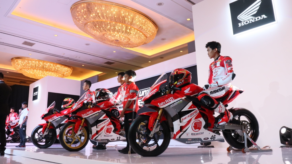 Para Pebalap Astra Honda Siap Harumkan Nama Indonesia 2 ahm riders3
