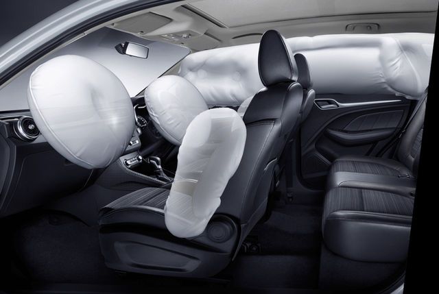 mg zs airbag