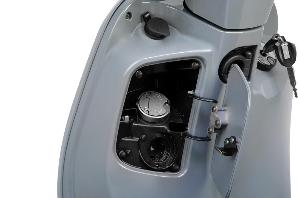 SYM Fiddle 125i 2020 Ini Model Mirip Vespa Harga Mirip Yamaha NMAX 2 sym fiddle fuel cap usb