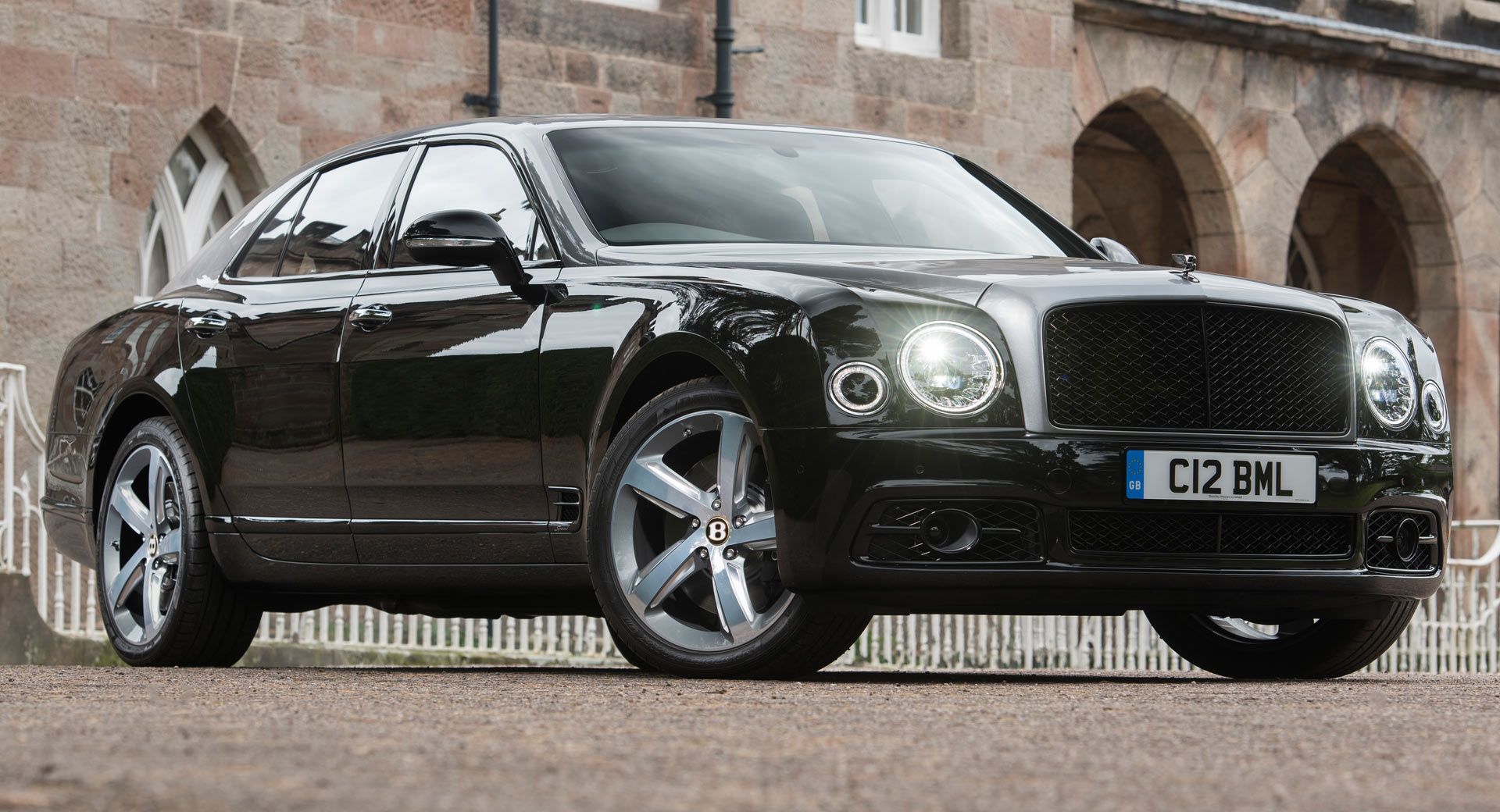 Bentley Mulsanne akan Pamit Undur Diri Tahun Ini 3 2019 Bentley Mulsanne