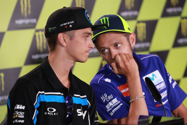 Luca Marini ke Petronas Setelah Kontrak Valentino Rossi Habis? 1 Valentino Rossi Luca Marini