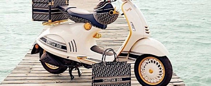 Vespa 946 Ini Tampil Makin Cantik dan Mewah ! 2 vespa 946 designed by christian dior is next year s perfect valentines day gift 144797 7
