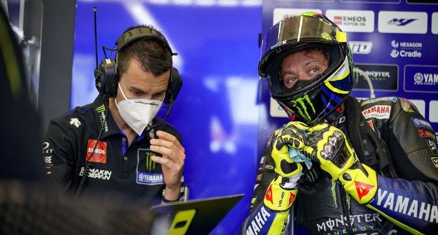Analisa 'Tokcer' David Munoz, Rahasia Valentino Rossi Bisa Menang Lagi! 1 Valentino-Rossi-MotoGP-Jerez- David Munoz