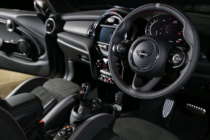 mini john cooper works gp interior