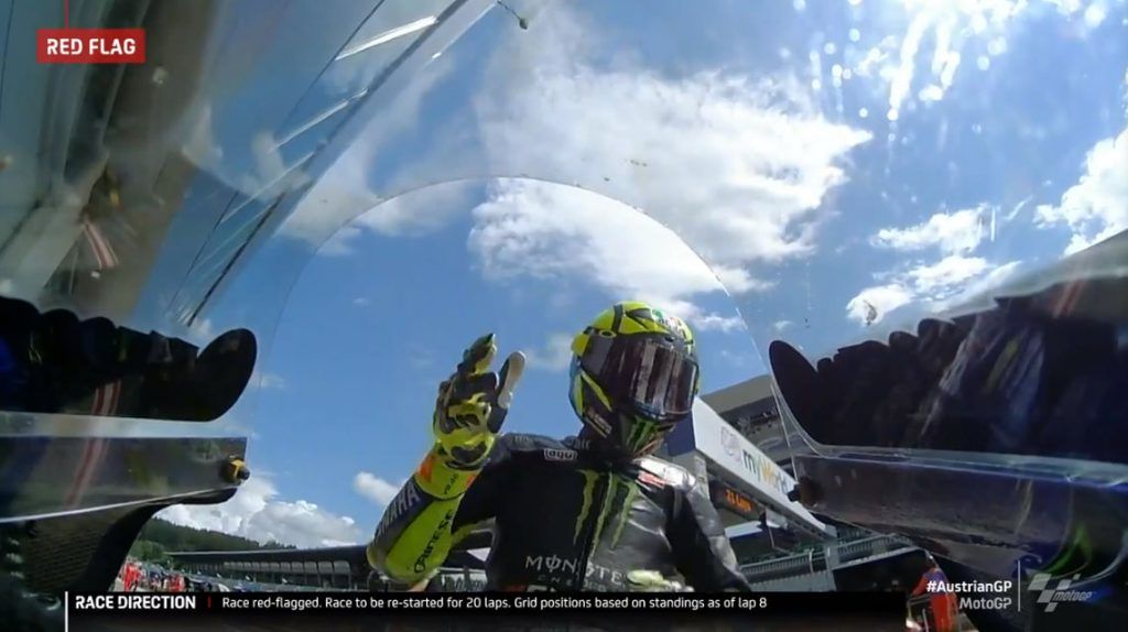 Rossi Selamat dari Kecelakaan Horror di GP Austria! 5 Valentino Rossi Selamat 5