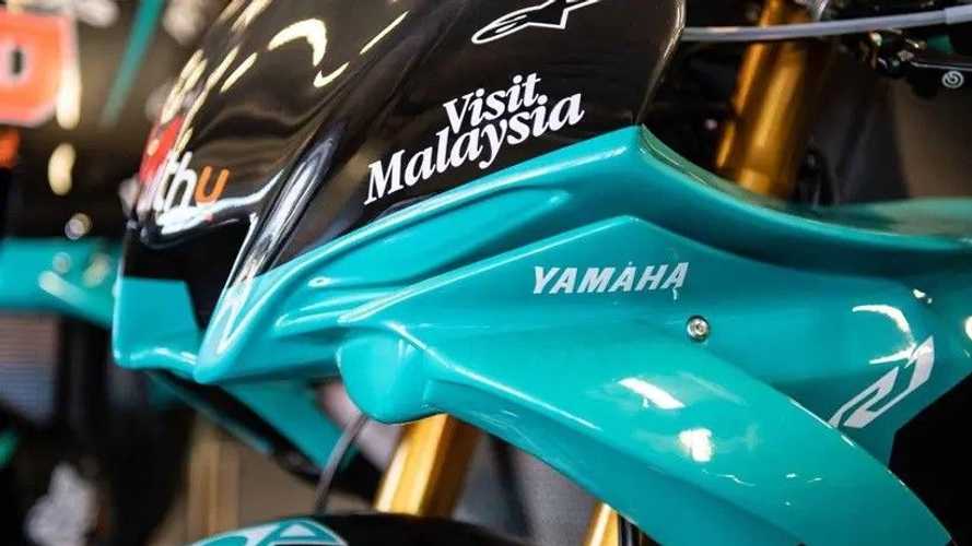 Gara-gara Nomor Valentino Rossi, 46 Unit R1 Replika Petronas Ludes? 1 yamaha yzf r1 petronas