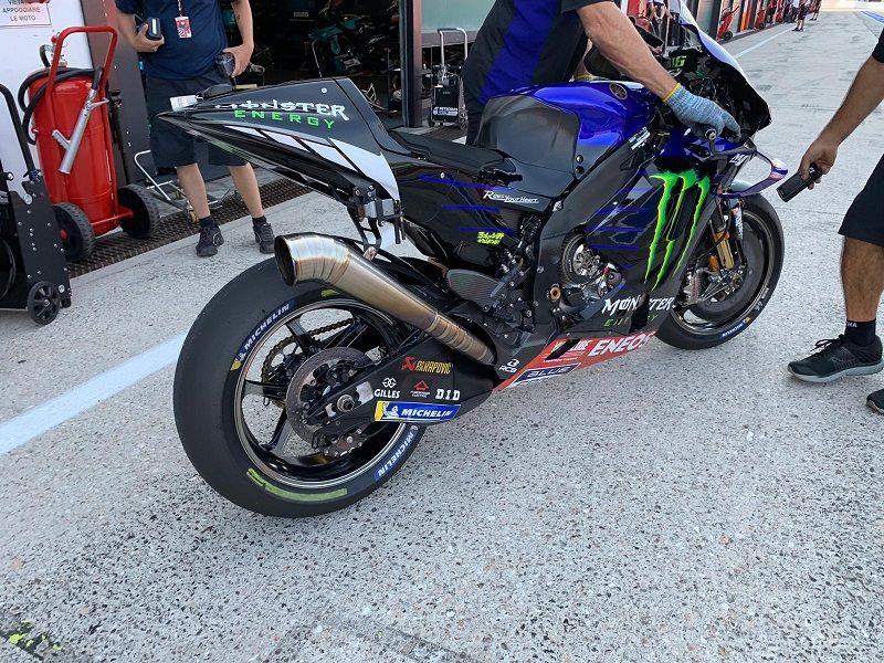 Yamaha Menguji Knalpot 'Terompet' Baru! 2 Knalpot Yamaha M1 3