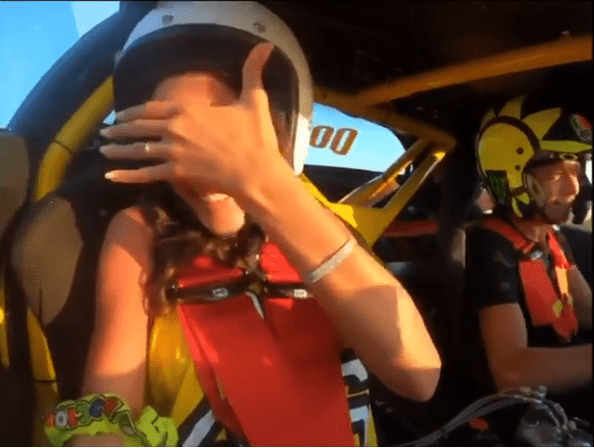 Valentino Rossi Nge-drift, Asli Pacarnya Ketakutan! 1 Valentino Rossi Nge-drift, Asli Pacarnya Ketakutan