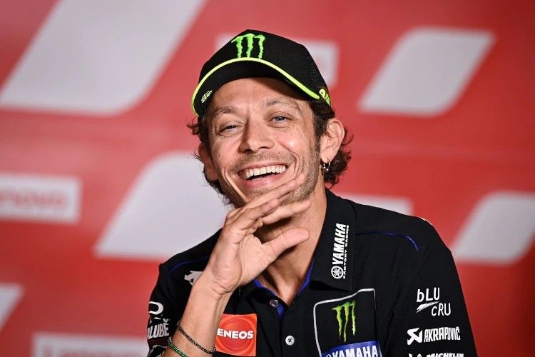 Valentino Rossi: Dalam Versi Rock MotoGP Mirip Pink Floyd 1 Dovizioso Menjadi Tes Rider Yamaha dan Valentino Umumkan di Barcelona