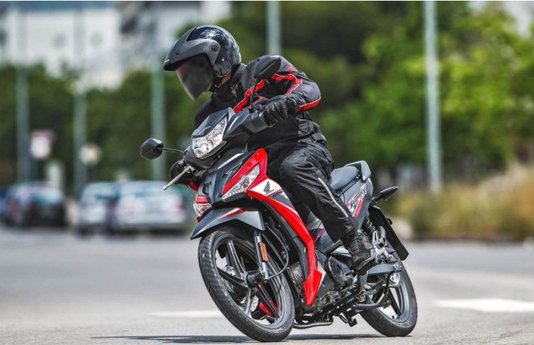 Honda Supra-X 125 di Indonesia dan Yunani Beda, Lho 1 Honda Supra-X 125 di Indonesia beda dengan di Yunani