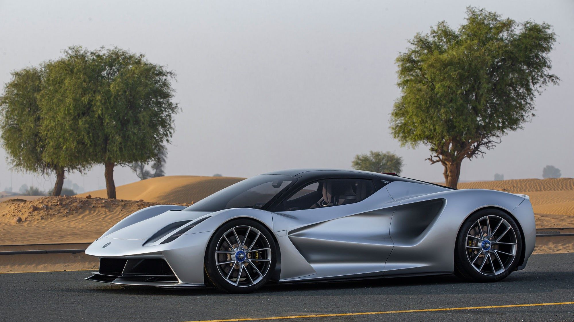 Hypercar Lotus Evija terancam takkan diproduksi