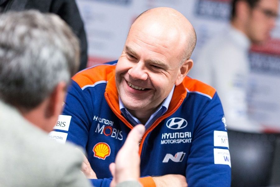 Banjir Tawaran, Valentino Rossi Menjadi Rebutan Ford dan Hyundai! 2 Andrea Adamo - Hyundai