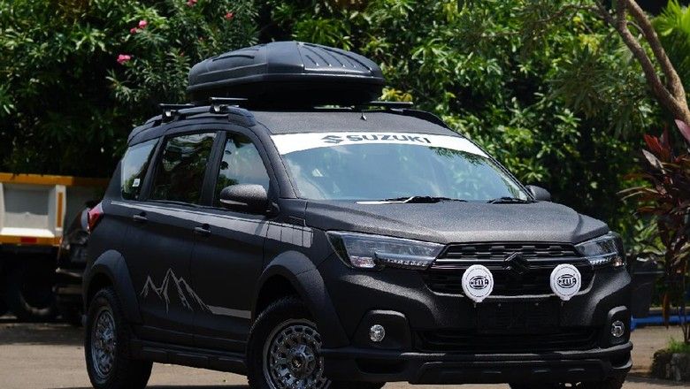 Paket modifikasi Suzuki XL7