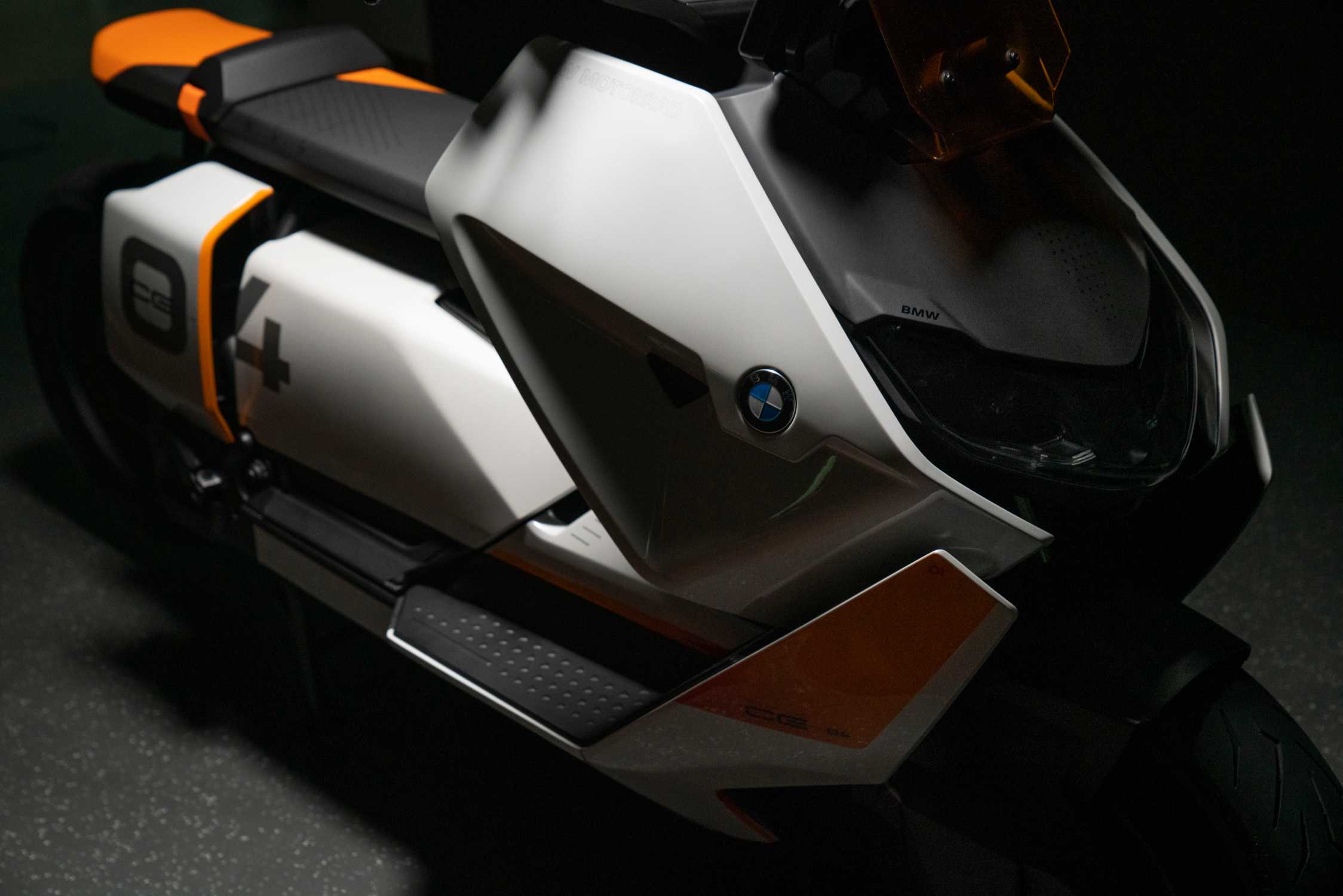Skuter listrik BMW Motorrad