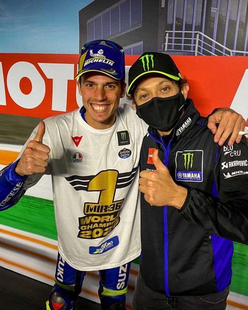 Mir: Saya Terinspirasi Valentino Rossi, Saya Beda dengan Marquez 1 Joan Mir Valentino Rossi