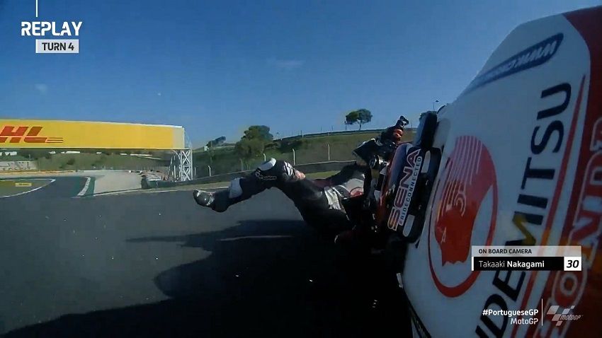 Retak! Mengapa Takaaki Nakagami Jatuh Lagi? 1 Mengapa Takaaki Nakagami Jatuh Lagi