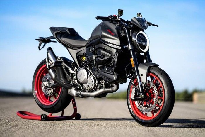 New Ducati Monster 2021, Tampil Makin Agresif! 1 New Ducati Monster 2021