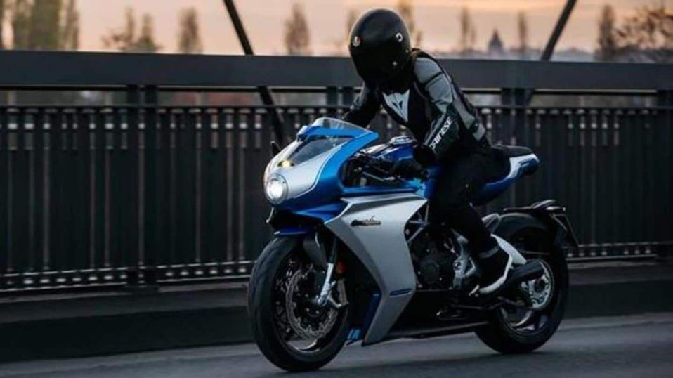 MV Agusta Gandeng Alpine, Rilis Motor Edisi Spesial! 1 MV Agusta gandeng Alpine