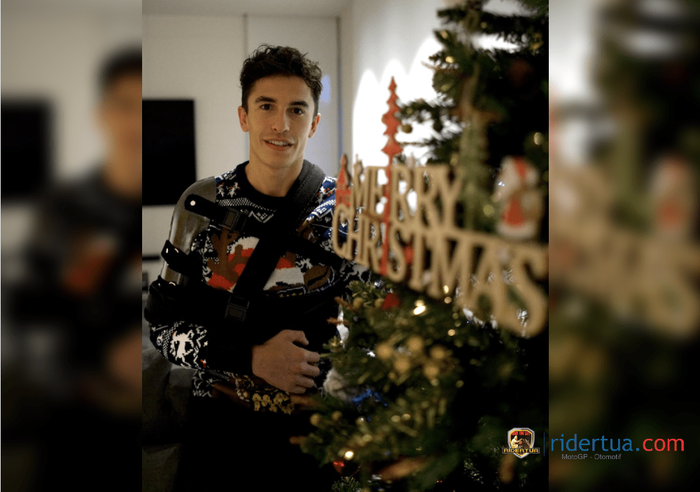 Ezpeleta: Tak Ada Pengecualian untuk Marquez, Tak Ada Motor Ke-3 Repsol! 2 Marc Marquez Tampil dengan 'Baju Besi'nya