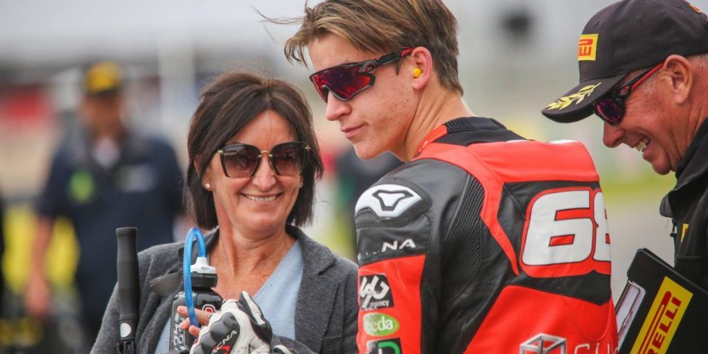 Buah Jatuh Tak Jauh dari Pohonnya: Putra Troy Bayliss Menjadi Pembalap Ducati 3 Oli Bayliss