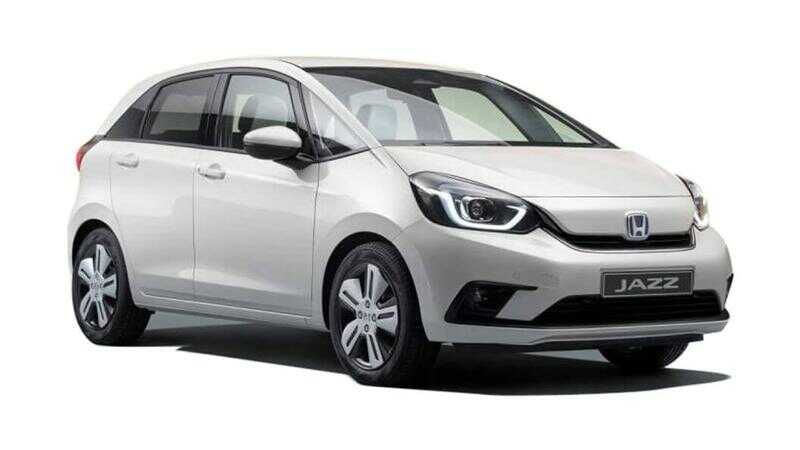 Jazz yang Semakin Tertinggal Dari Mobil Honda Lainnya... 1 honda jazz cartrade optimized