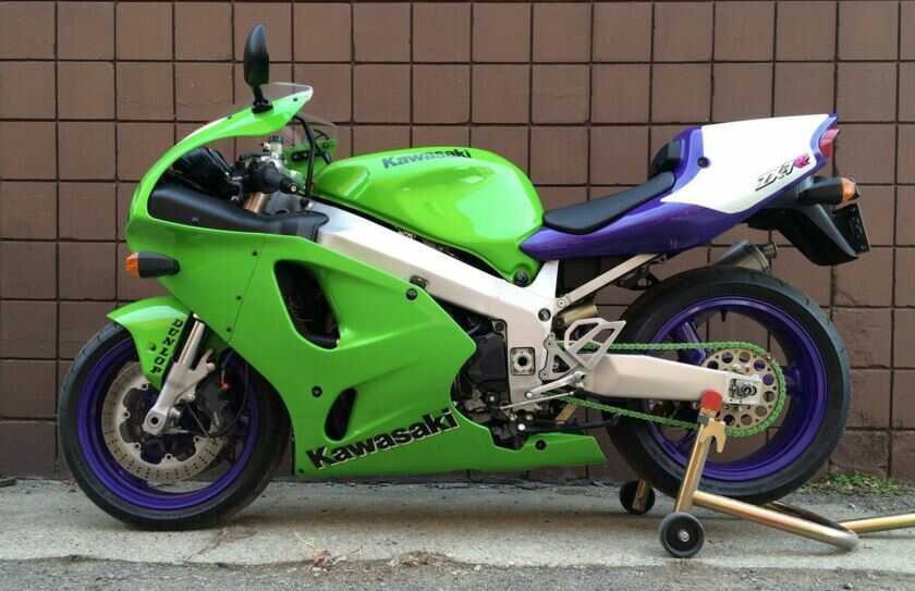Kawasaki ZX7-RR 1996 Muncul Lagi, Tapi... 1 Kawasaki ZX7-RR 1996 Muncul