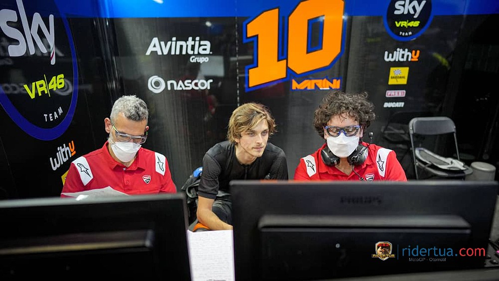 Luca Marini: Sebagai Rookie Tak Ada Gunanya Jatuh dan Berisiko Cedera 2 Luca Marini