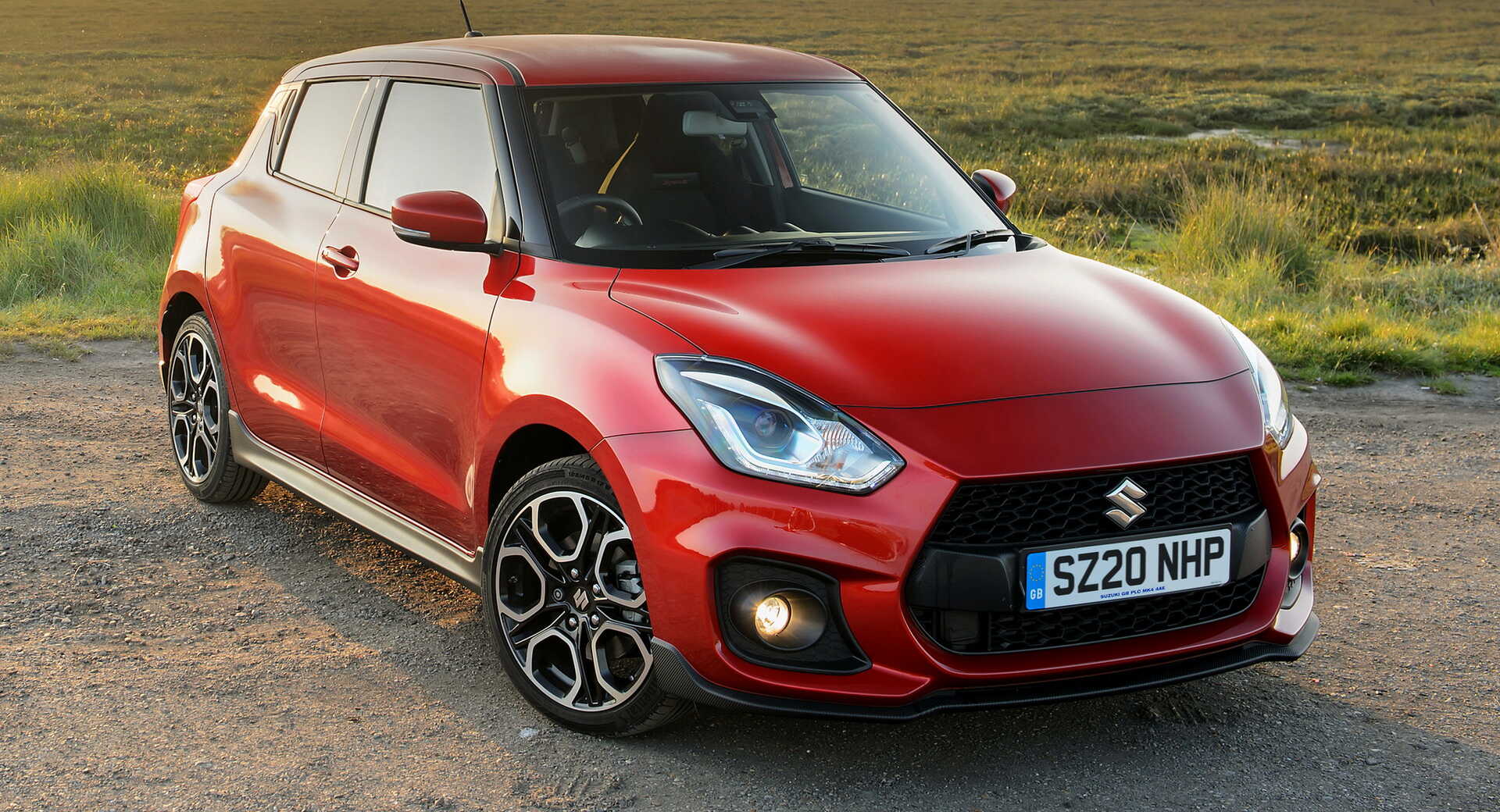 Deretan Mobil yang Kini Tak Dijual Lagi di Indonesia 1 suzuki swift island echo optimized