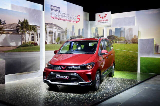 Wuling Sukses Kumpulkan 1,4 Ribu Inden di GIIAS 2021 1 wuling confero s facelift kumparan optimized