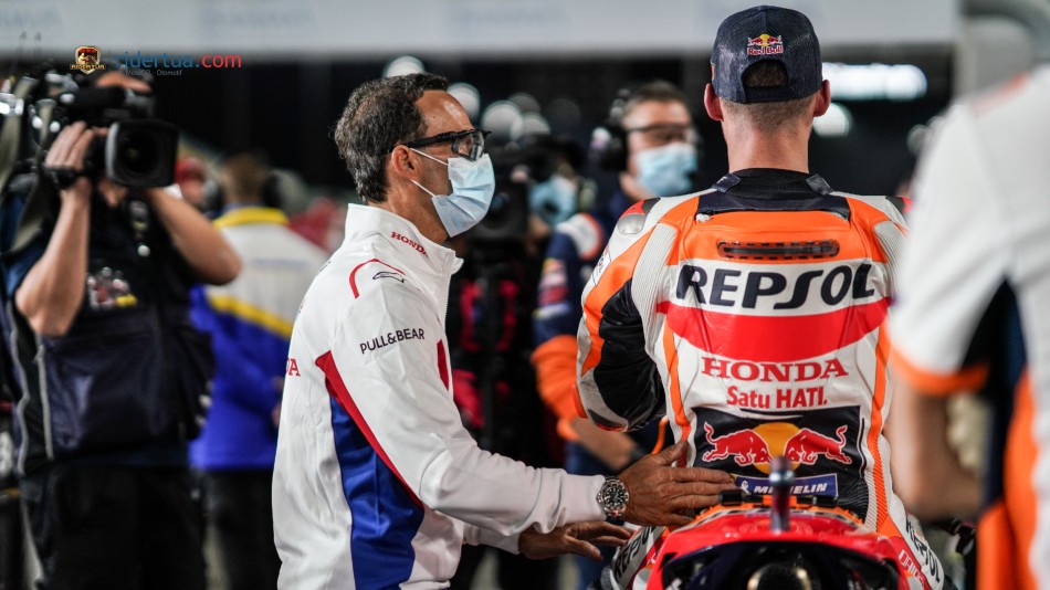 Honda Paling Belakang di Klasemen Pabrikan, Pendapat Alberto Puig? 2 Alberto Puig Honda Repsol