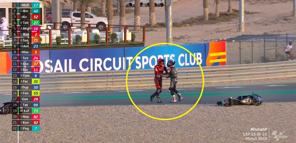 Buntut 'Tawuran' antara Alcoba dan McPhee Diganjar Sanksi Berlipat! 2 John McPhee dan Jeremy Alcoba