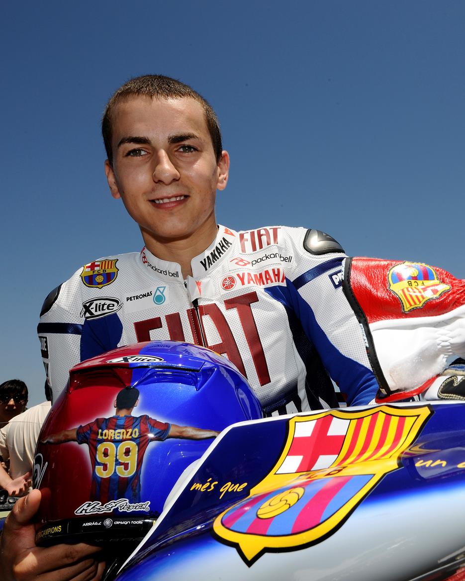 Quartararo-Ronaldo atau Rossi-Maradona? Saat Pembalap MotoGP Selebrasi Ala Pesepakbola 2 Lorenzo Barcelona 2009