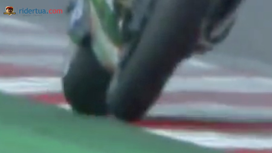 Track Limit Maverick Vinales
