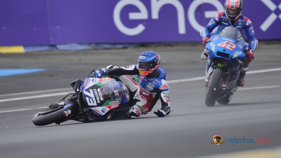 Alex Marquez: Kata Alberto Puig, Jatuh Rapopo..! 1 Alex Rins Alex Marquez Crash