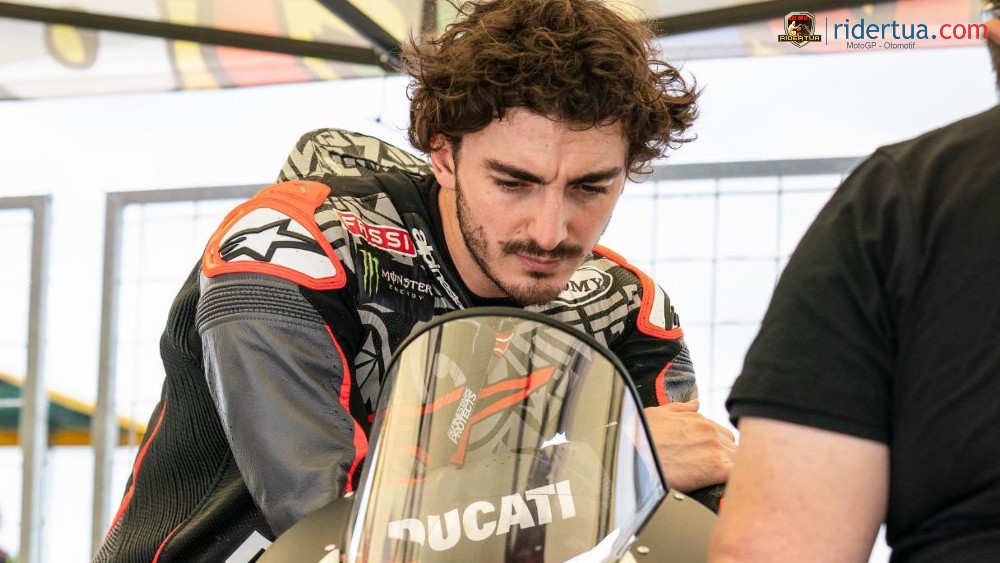 Francesco Bagnaia 1 2
