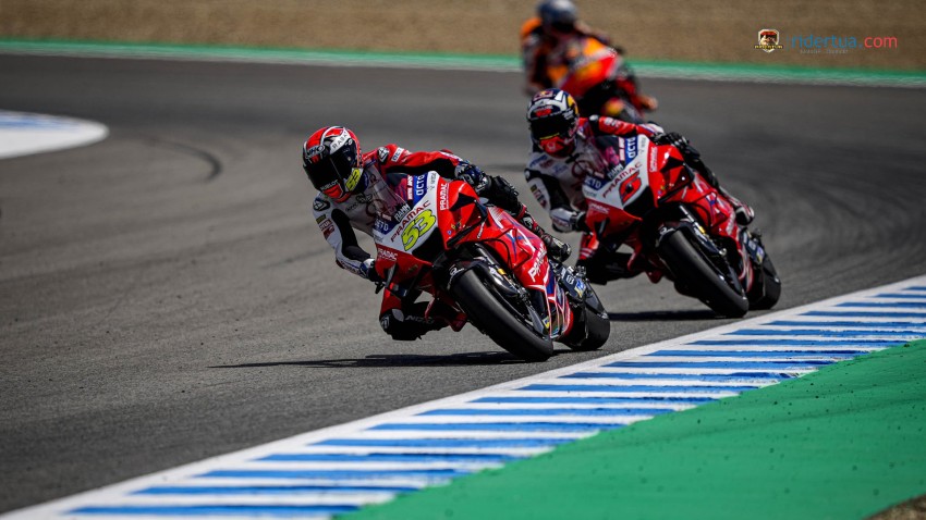 Johann Zarco 'Iri' dengan Kecepatan Pecco 1 Johann Zarco 'Iri' dengan Kecepatan Pecco
