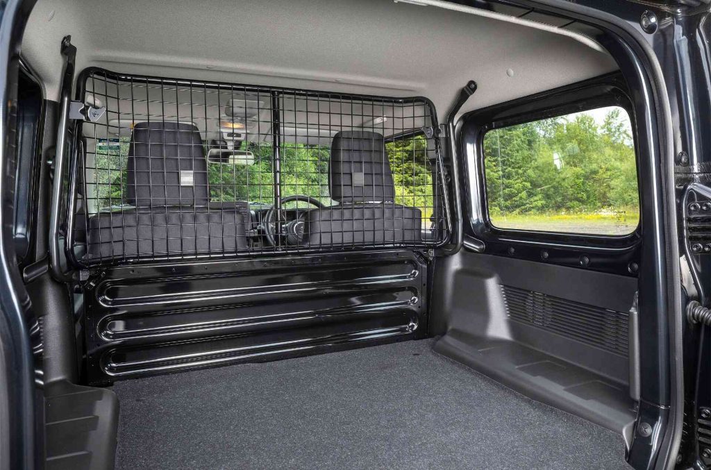 Suzuki Jimny Kembali Hadir di Inggris, Tapi... 1 suzuki jimny lcv carscoops optimized