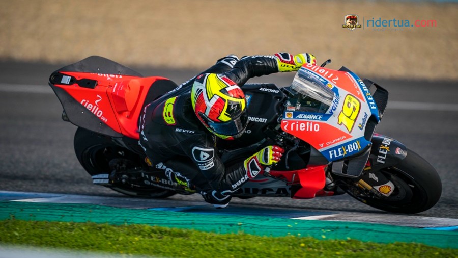Ekor bebek Ducati