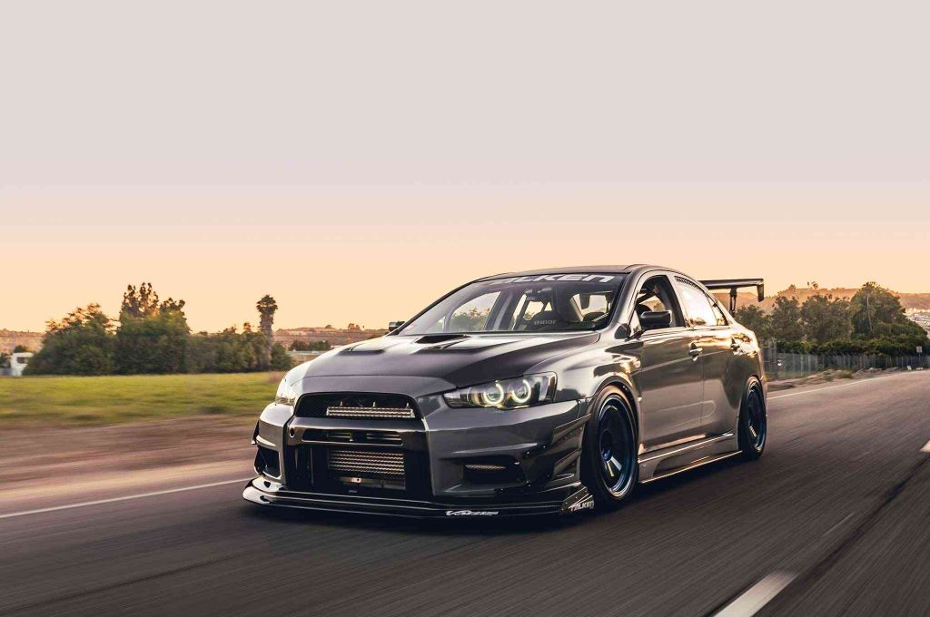 Mitsubishi Hidupkan Kembali Nama 'Evolution'? 1 mitsubishi lancer evolution motortrend optimized