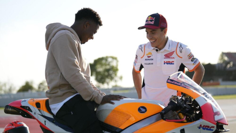 Marquez dan Ansu Fati Makan Siang 'Romantis' 1 Marc Marquez Ansu Fati1