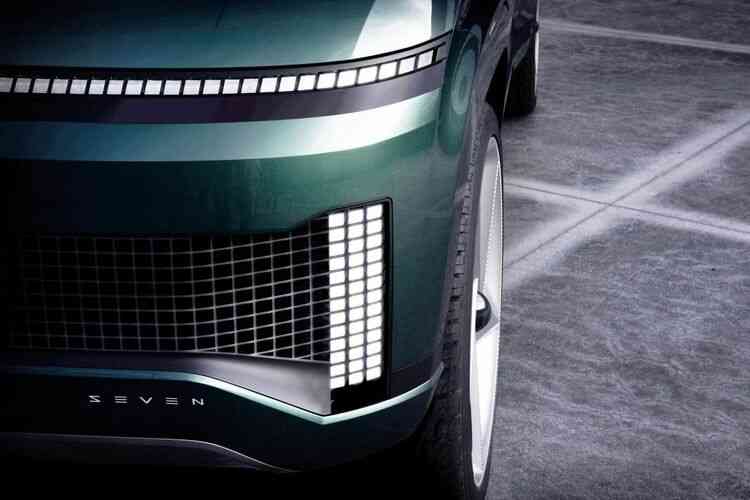 SUV Hyundai Ioniq 7 Siap Meluncur Bulan Ini! 1 hyundai seven ioniq 7 kompasoto optimized