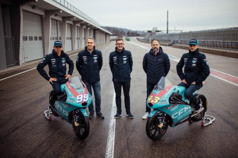 CFmoto 2022 moto3 Xavi Artigas dan Carlos Tatay