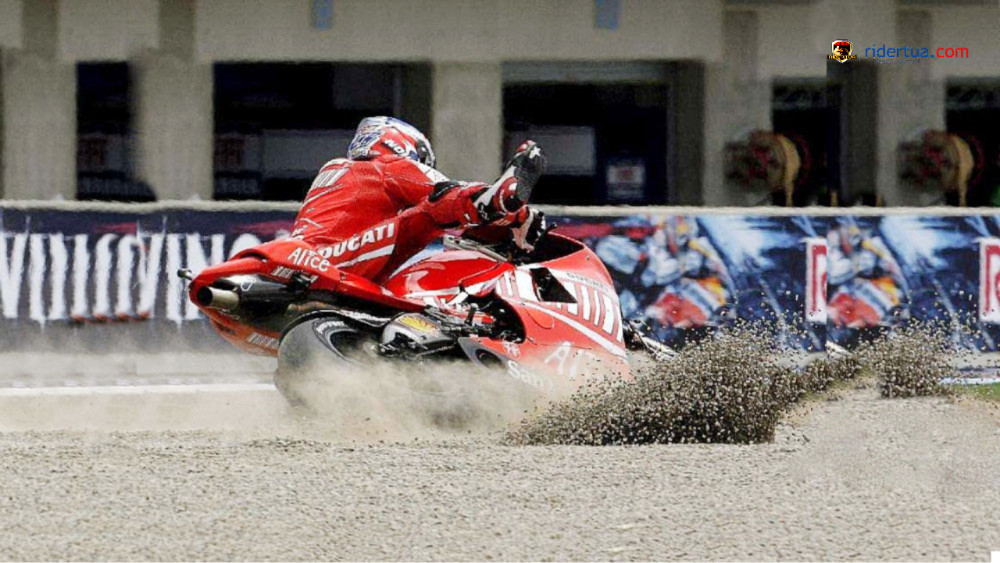 Casey Stoner Laguna Seca Crash