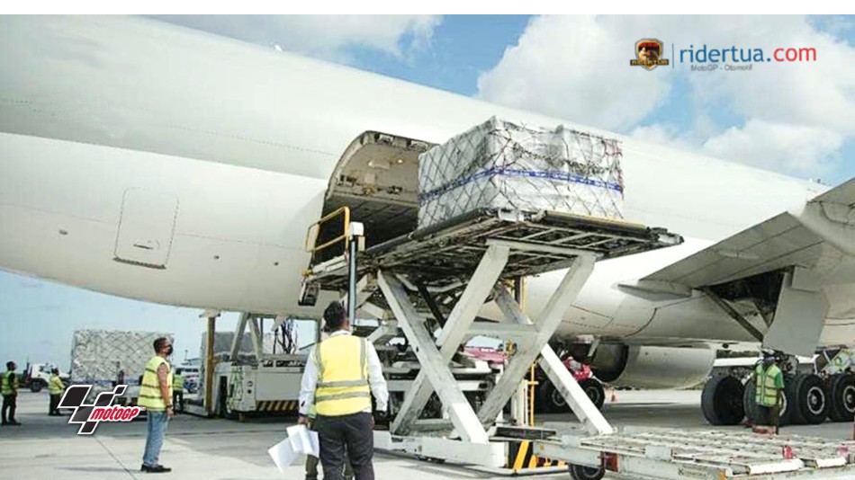Nah, 20 Persen Pesawat Kargo Jumbo MotoGP Grounded! 1 Kargo MotoGP
