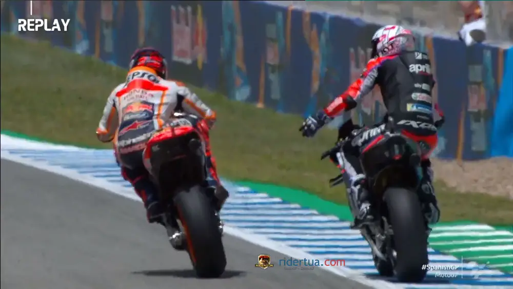 Marc Marquez Aleix Espargaro 1