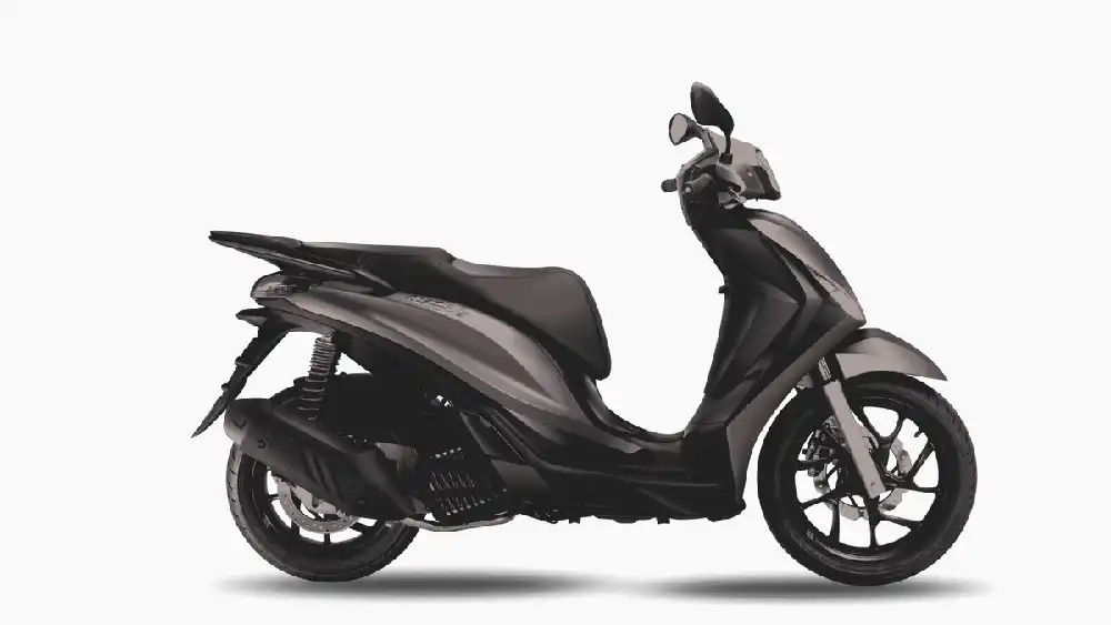 Piaggio Bakal Kembangkan Motor Roda Empat? 1 Piaggio Medley S Motorsport com