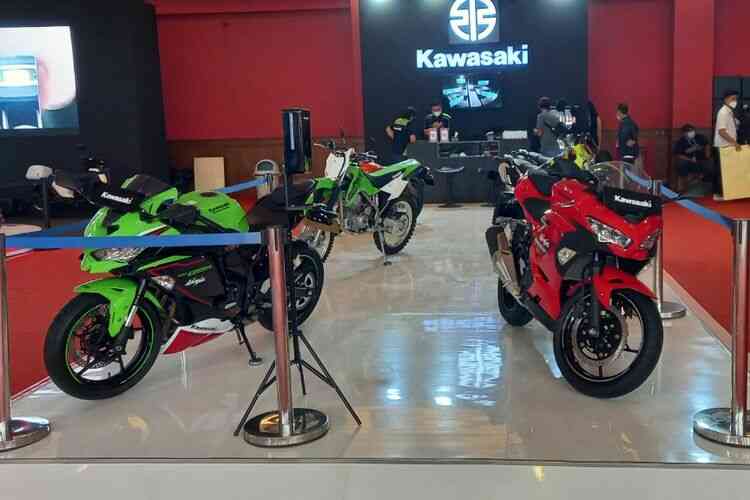 Kawasaki Tetap Meriahkan IIMS 2022 Walau Tanpa Model Anyar 1 kawasaki iims 2022 kompas oto optimized